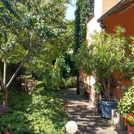Ferienwohnung Luise, Gemuetlich, Freundlich Und Ganz Nah An Berlin Oranienburg Exterior foto